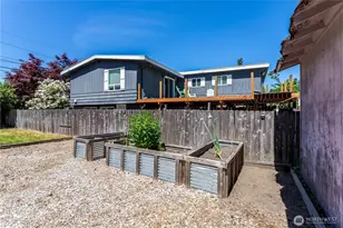 2104 N 188th St, Shoreline, WA 98133 - Photo 31