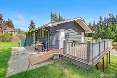 17810 Olympic View Drive, Edmonds, WA 98026 - Photo 25
