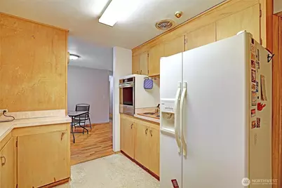 17810 Olympic View Drive, Edmonds, WA 98026 - Photo 13