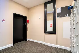 621 5th Ave N, Seattle, WA 98109 - Photo 25
