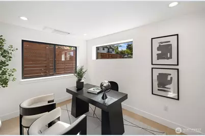 9024 Corliss Avenue N, Seattle, WA 98103 - Photo 21
