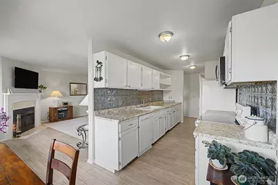101 Pine Avenue #303, Snohomish, WA 98290 - Photo 13