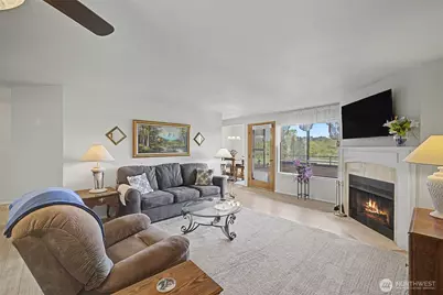 101 Pine Avenue #303, Snohomish, WA 98290 - Photo 17