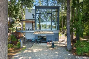 451 E Ballantrae Dr, Shelton, WA 98584 - Photo 1