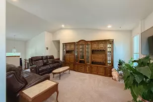 210 166th St E, Spanaway, WA 98387 - Photo 5
