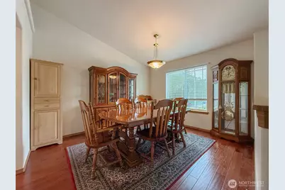 210 166th Street E, Spanaway, WA 98387 - Photo 3