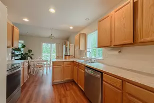 210 166th St E, Spanaway, WA 98387 - Photo 7