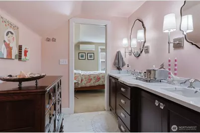 4830 S Orcas Street, Seattle, WA 98118 - Photo 33