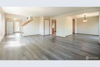 12224 58th Place S, Seattle, WA 98178 - Photo 5