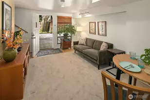 3917 Interlake Ave N, Seattle, WA 98103 - Photo 23