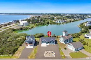 1019 Wawona Ave SE, Ocean Shores, WA 98569 - Photo 1