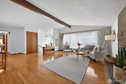 13321 28th Avenue NE, Seattle, WA 98125 - Photo 5
