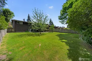 13321 28th Ave NE, Seattle, WA 98125 - Photo 29