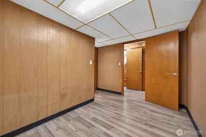 13321 28th Avenue NE, Seattle, WA 98125 - Photo 27