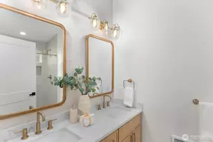 304 NW 45th St, Seattle, WA 98107 - Photo 17