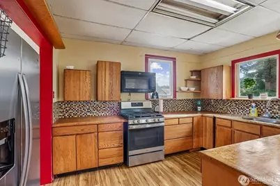 7279 B Avenue, Concrete, WA 98237 - Photo 17