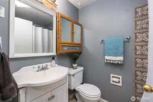 1702 36th St, Anacortes, WA 98221 - Photo 21
