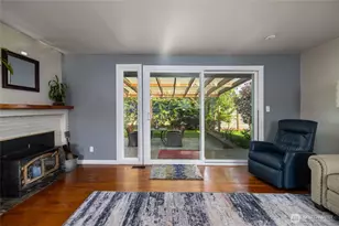 1702 36th St, Anacortes, WA 98221 - Photo 5