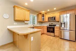 9621 148th St Ct E, Puyallup, WA 98375 - Photo 13