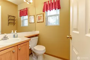 9621 148th St Ct E, Puyallup, WA 98375 - Photo 15