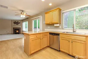 9621 148th St Ct E, Puyallup, WA 98375 - Photo 11