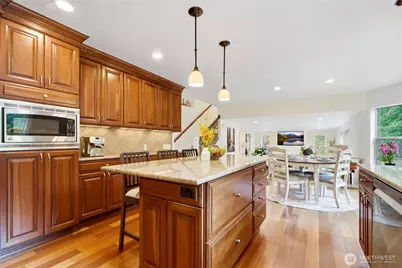 23030 NE 13th Street, Sammamish, WA 98074 - Photo 5