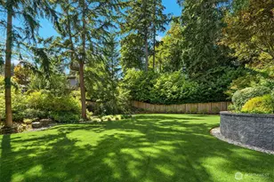 10461 SE 23rd St, Bellevue, WA 98004 - Photo 33