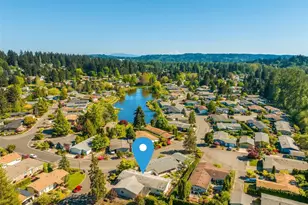 23606 Lake Dr W, Bothell, WA 98021 - Photo 29