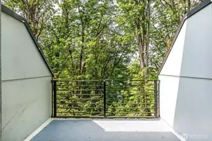 3855 21st Ave SW, Seattle, WA 98106 - Photo 23