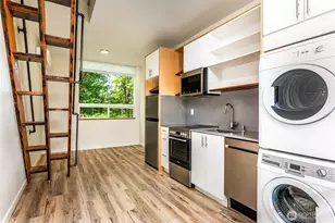 3855 21st Ave SW, Seattle, WA 98106 - Photo 5