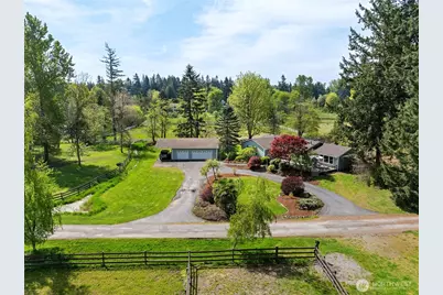 20916 Edwards Road E, Lake Tapps, WA 98391 - Photo 39