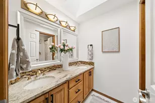 20916 Edwards Rd E, Lake Tapps, WA 98391 - Photo 17