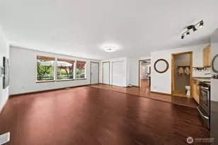 20916 Edwards Rd E, Lake Tapps, WA 98391 - Photo 21