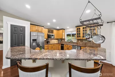 20916 Edwards Road E, Lake Tapps, WA 98391 - Photo 7