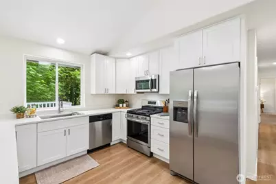 20447 SE 157th Street, Renton, WA 98059 - Photo 7