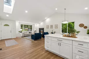 20447 SE 157th St, Renton, WA 98059 - Photo 9