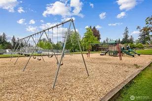 20447 SE 157th St, Renton, WA 98059 - Photo 37