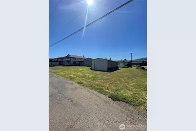 419 & 441 1st Street, Raymond, WA 98577 - Photo 9