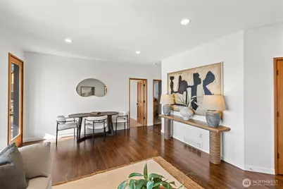 5970 NE Arrowhead Drive, Kenmore, WA 98028 - Photo 29
