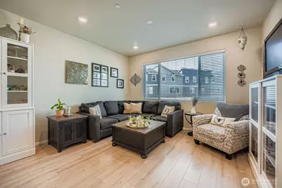 32668 Steamboat Lane, Black Diamond, WA 98010 - Photo 5