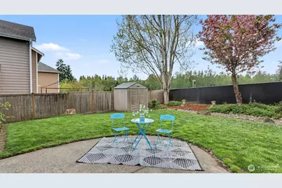 18637 172nd Place SE, Renton, WA 98058 - Photo 35