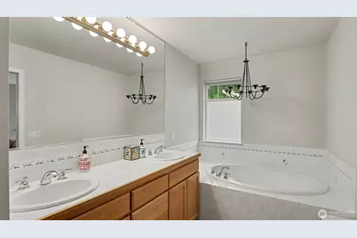 18637 172nd Place SE, Renton, WA 98058 - Photo 27
