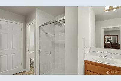 18637 172nd Place SE, Renton, WA 98058 - Photo 25