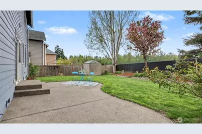 18637 172nd Place SE, Renton, WA 98058 - Photo 29