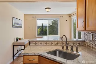 20198 Vikings Crest Loop NE, Poulsbo, WA 98370 - Photo 9