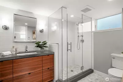 7217 28th Avenue NW, Seattle, WA 98117 - Photo 29