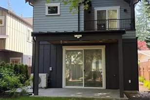 13010 NE 113th St, Kirkland, WA 98033 - Photo 17