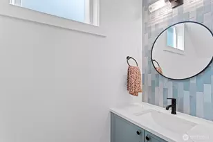 13010 NE 113th St, Kirkland, WA 98033 - Photo 9