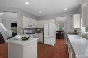 5800 Balustrade Blvd SE, Lacey, WA 98513 - Photo 5