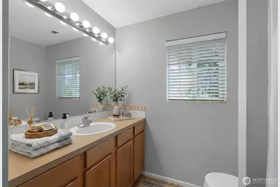 5800 Balustrade Boulevard SE, Lacey, WA 98513 - Photo 13